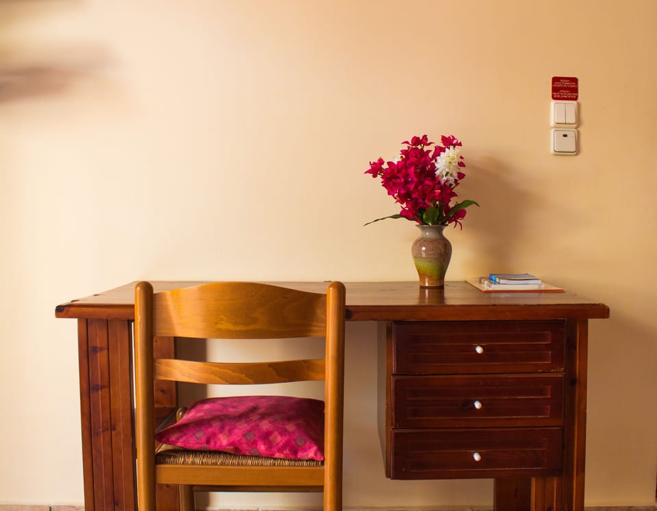 Traditional Studio | Individually decorated, iron/ironing board, free cribs/infant beds