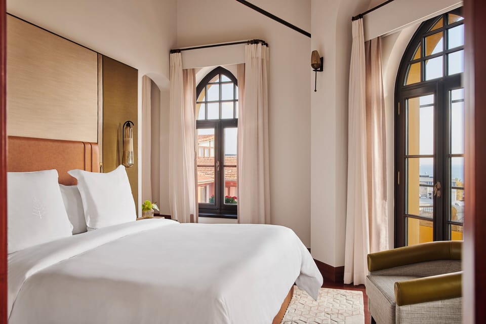 Suite, 1 Bedroom, Non Smoking (1 Bedroom Pasha Suite) | Premium bedding, down comforters, minibar, in-room safe