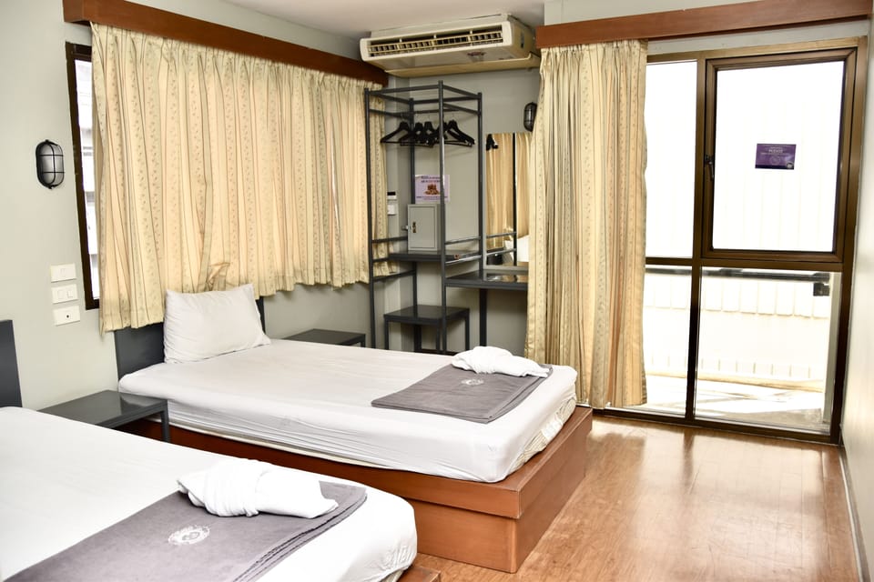 Standard Twin Room | Free WiFi, bed sheets