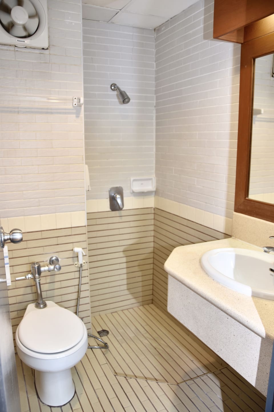 Shower, bidet