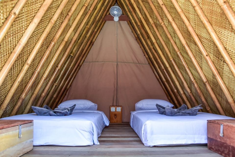 Twin Teepee | WiFi (free), bed sheets
