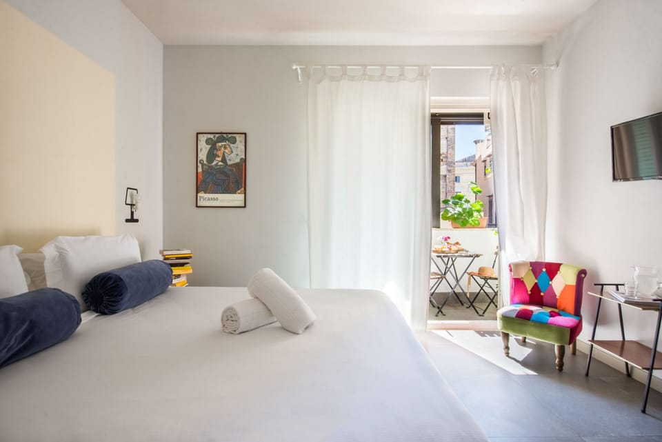 Superior Double Room, 1 Double Bed | Down comforters, minibar, individually decorated, individually furnished