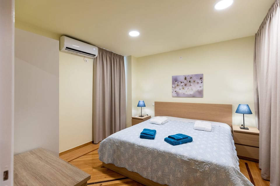 Athens Kyniska Apartments Apartment in Athens