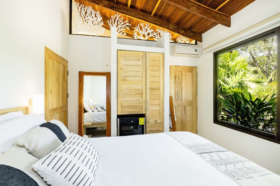 Double Room, 1 Queen Bed | Premium bedding, memory foam beds, minibar, individually decorated