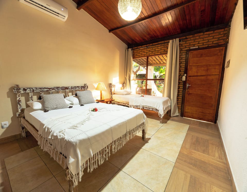 Executive Room, Patio, Pool View | Minibar, blackout drapes, free WiFi, bed sheets