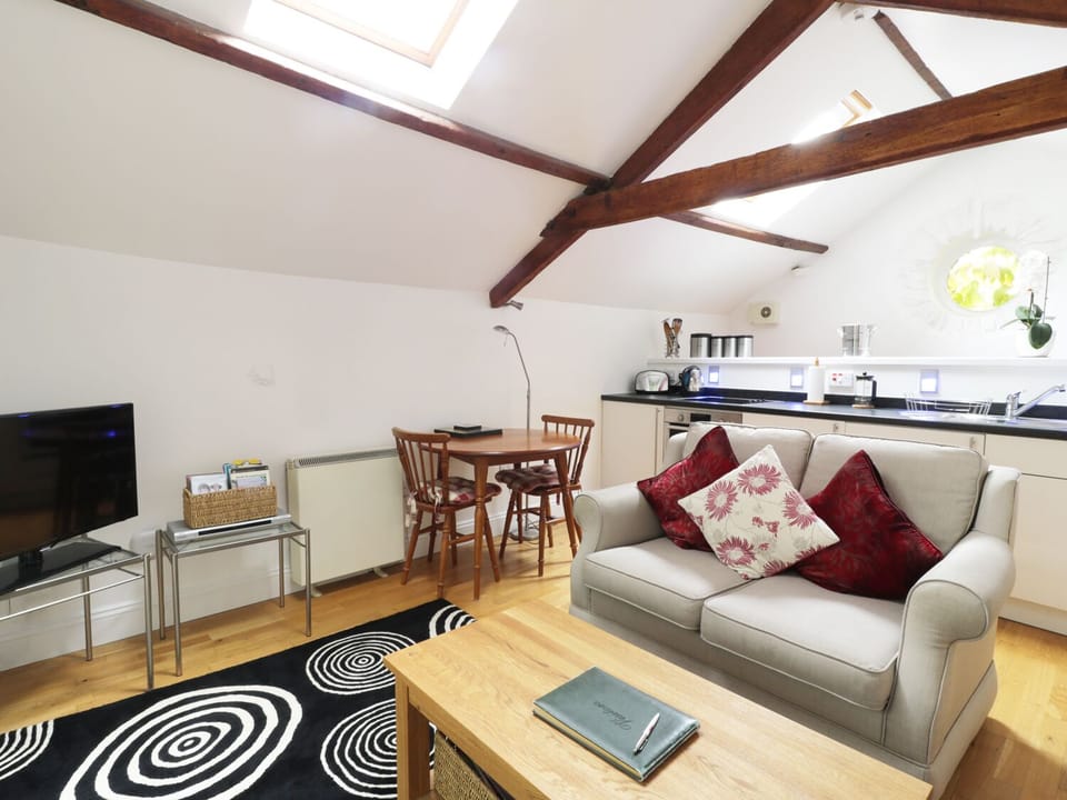 Cottage | Interior