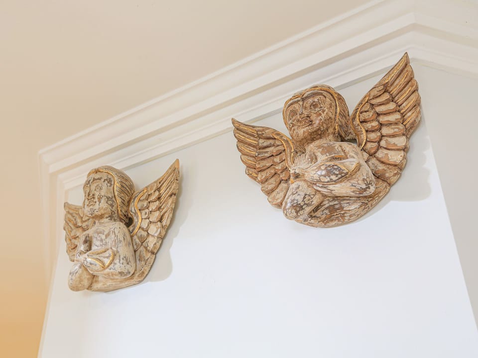Cottage | Interior