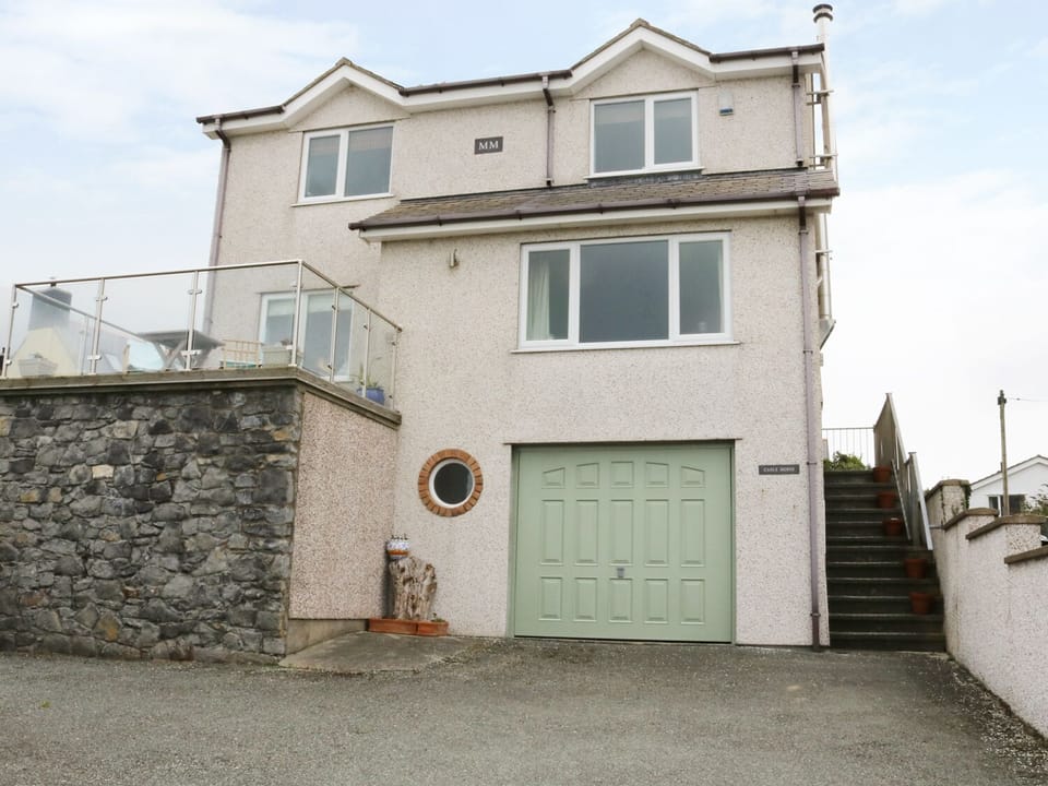 Cottage | Exterior