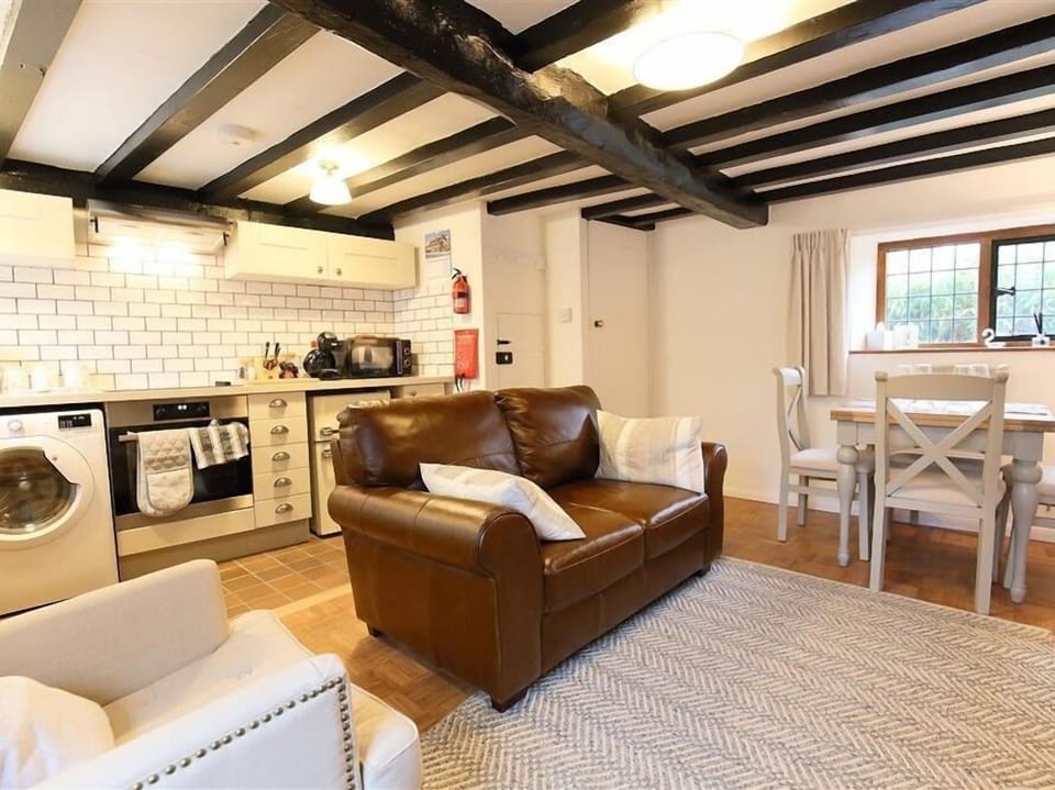 Cottage | Living room | TV, DVD player
