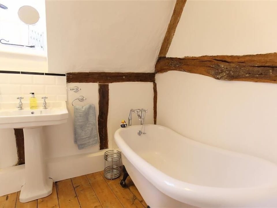 One Masons Court Cottage in Stratford-upon-Avon
