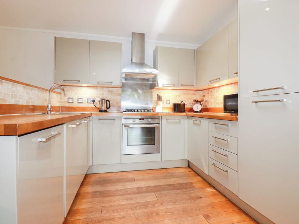 Cottage | Interior