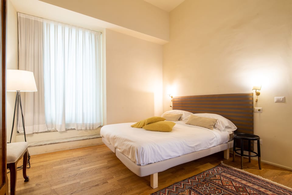 Deluxe Apartment, 3 Bedrooms | 3 bedrooms, premium bedding, down comforters, individually decorated