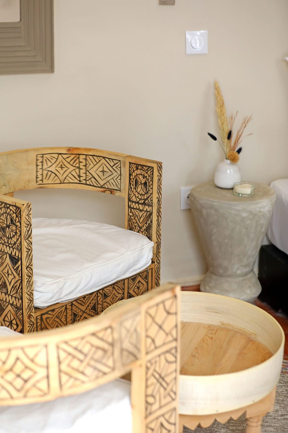 Superior Room (Coral) | Individually decorated, individually furnished, soundproofing