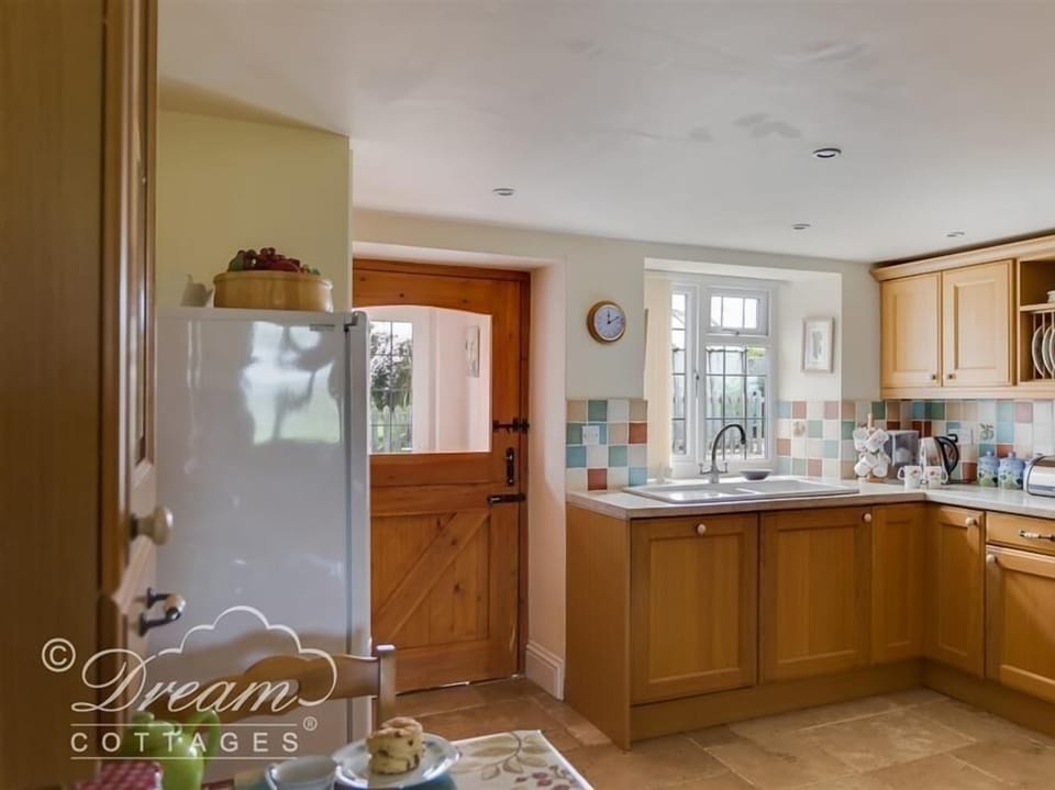 Cottage | Interior