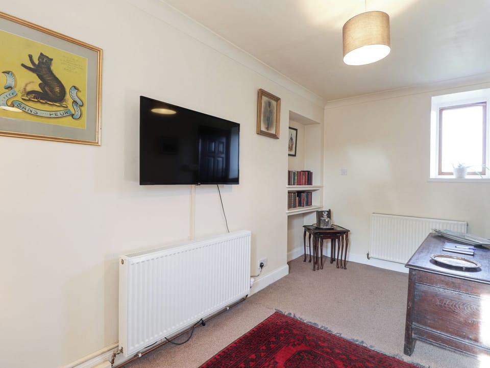 Cottage | Interior