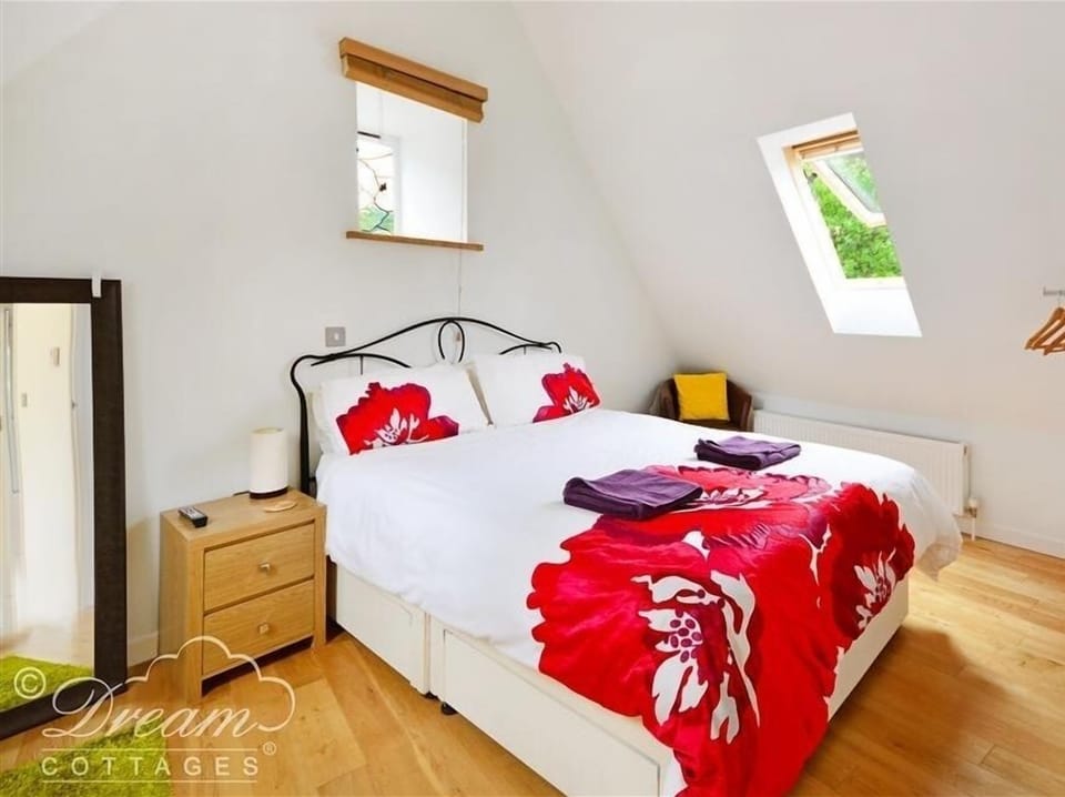Fossil Barn Cottage in Weymouth