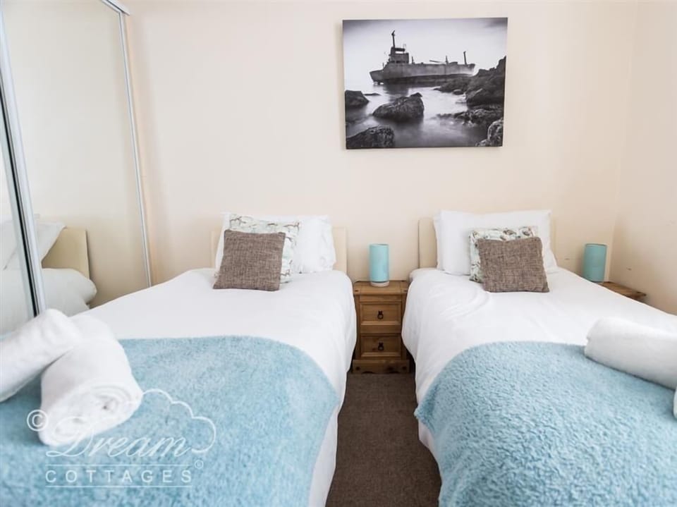 Buccaneer Cottage Cottage in Weymouth