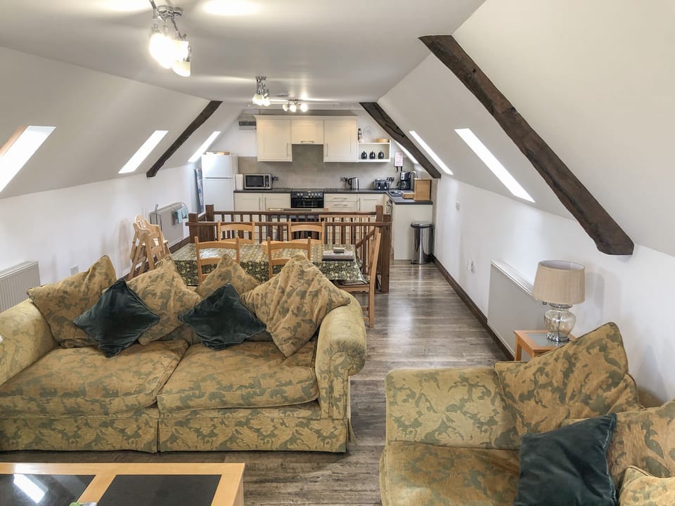 Cottage | Living room | TV