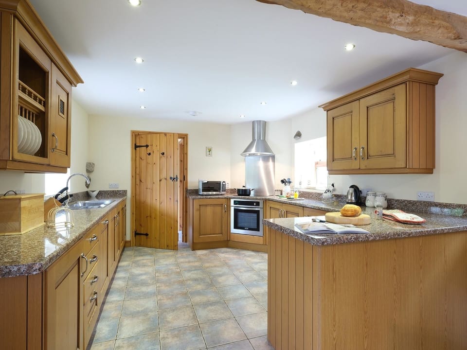 Cottage | Interior