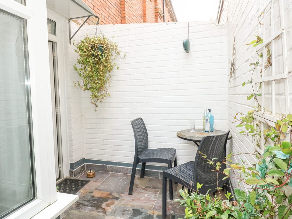 Cottage | Balcony