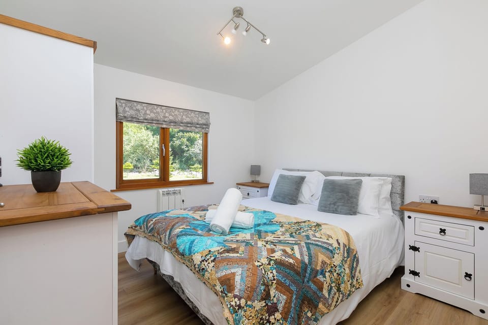 Costentyn, Tor Down Quarry Cottage in England