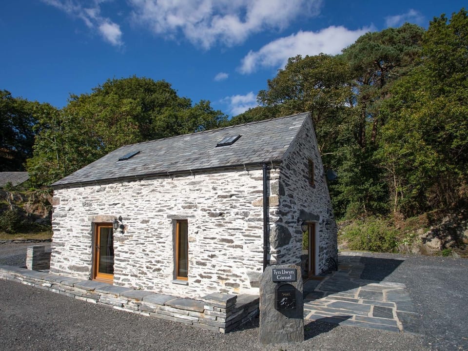 Cottage | Exterior