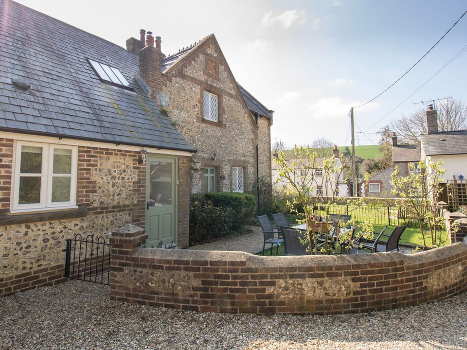 Cottage | Property grounds