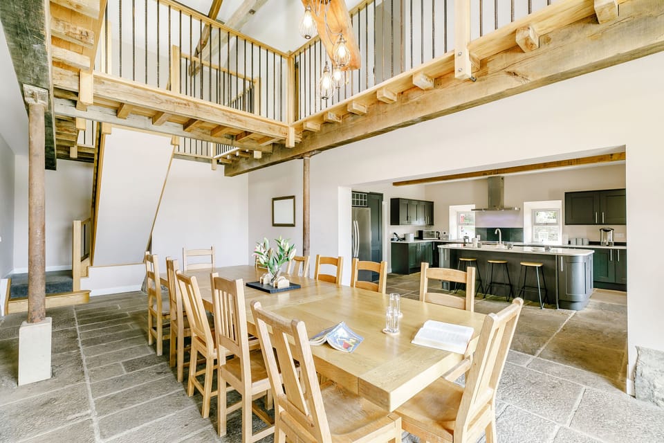 Cottage | Interior