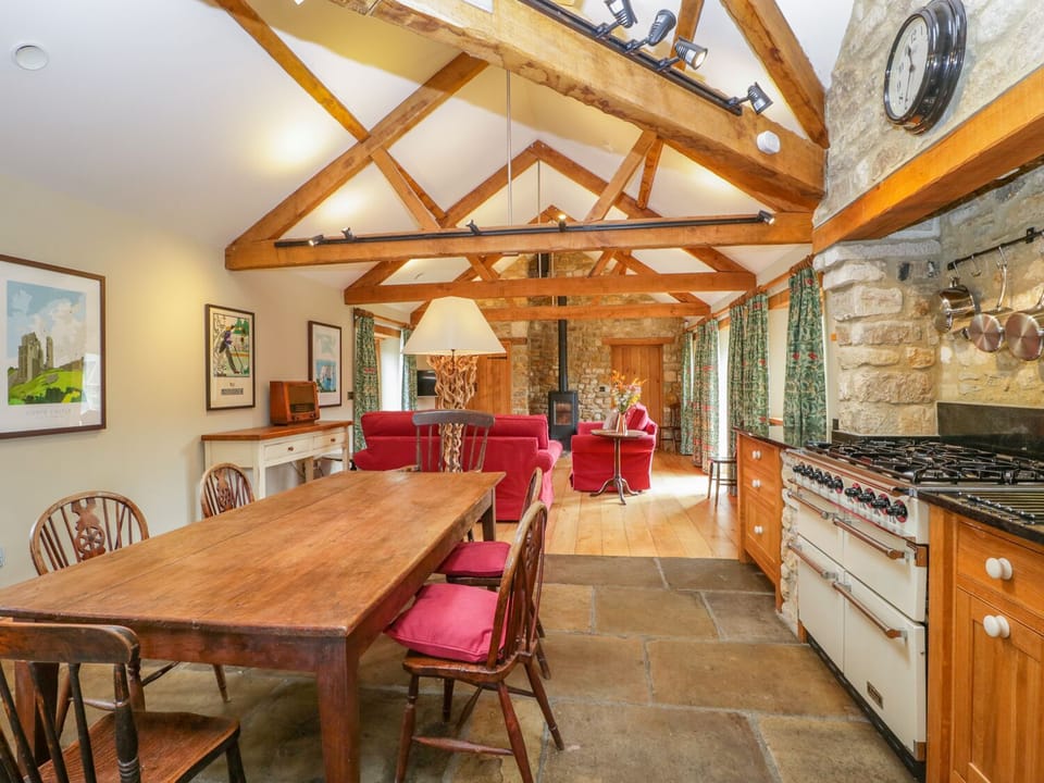 Cottage | Interior