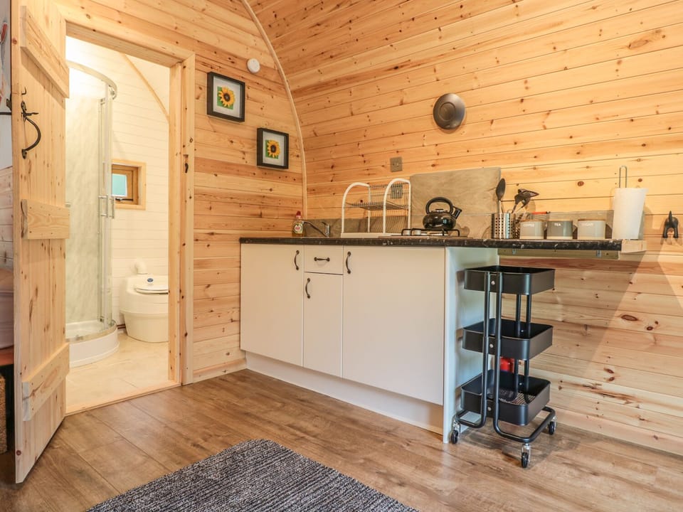 Dingle Den Cottage in Hereford