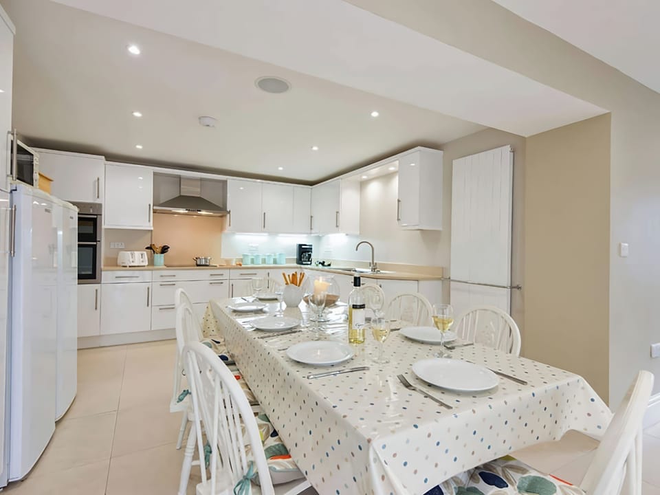 Microwave, stovetop, dishwasher, highchair