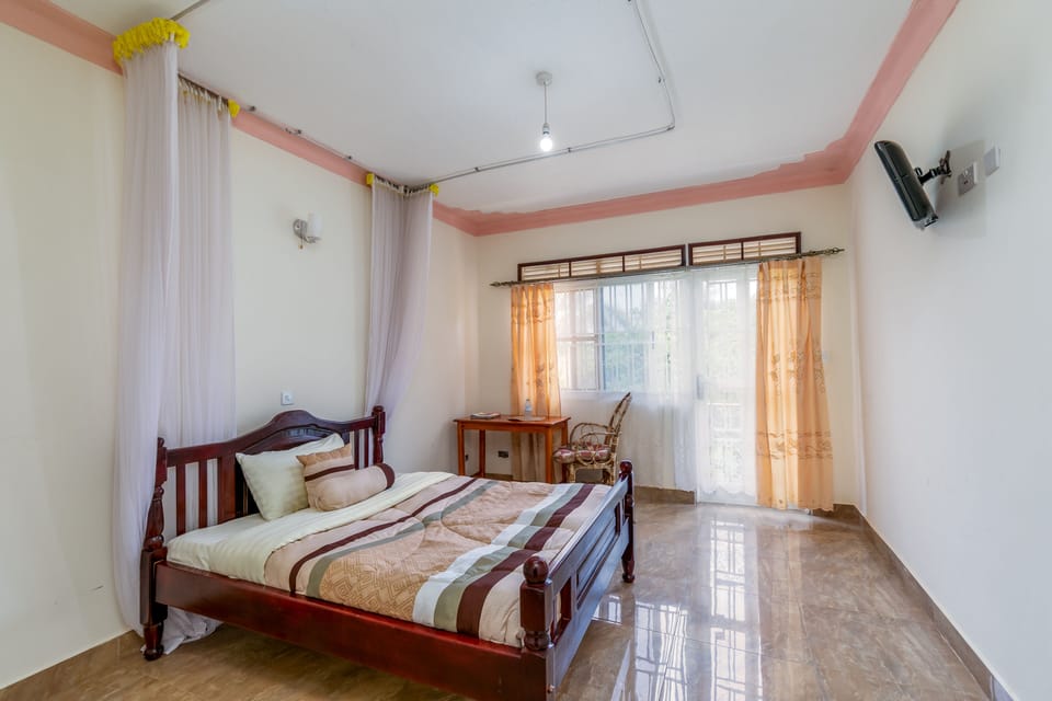 Standard Single Room | Desk, laptop workspace, iron/ironing board, free WiFi