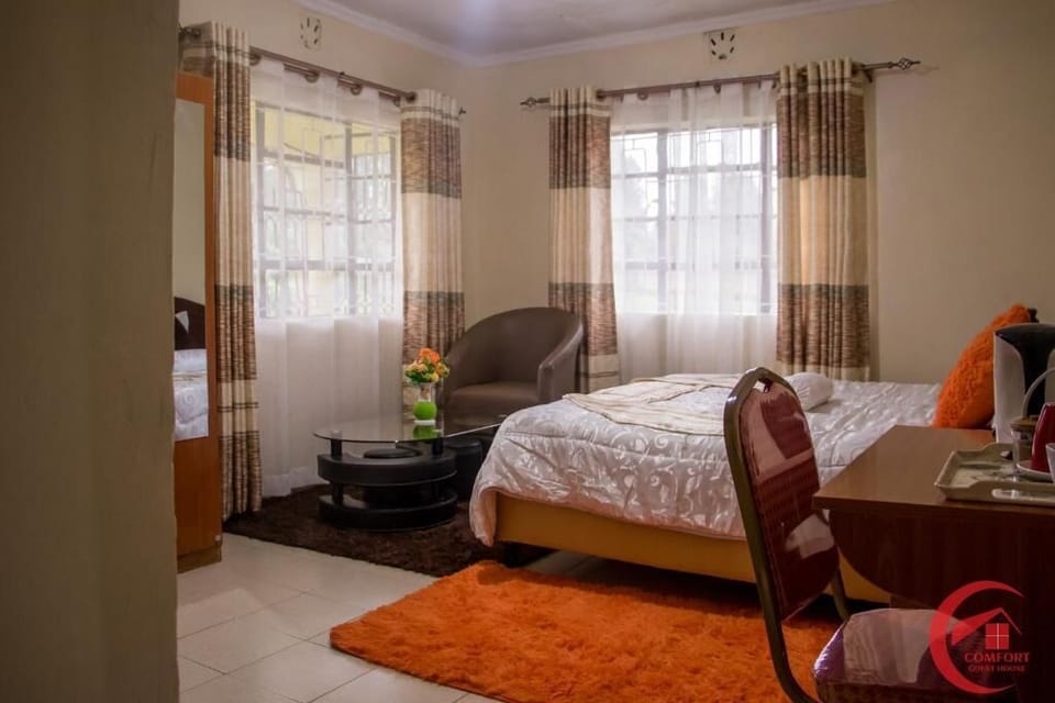 In-room safe, desk, iron/ironing board, free WiFi