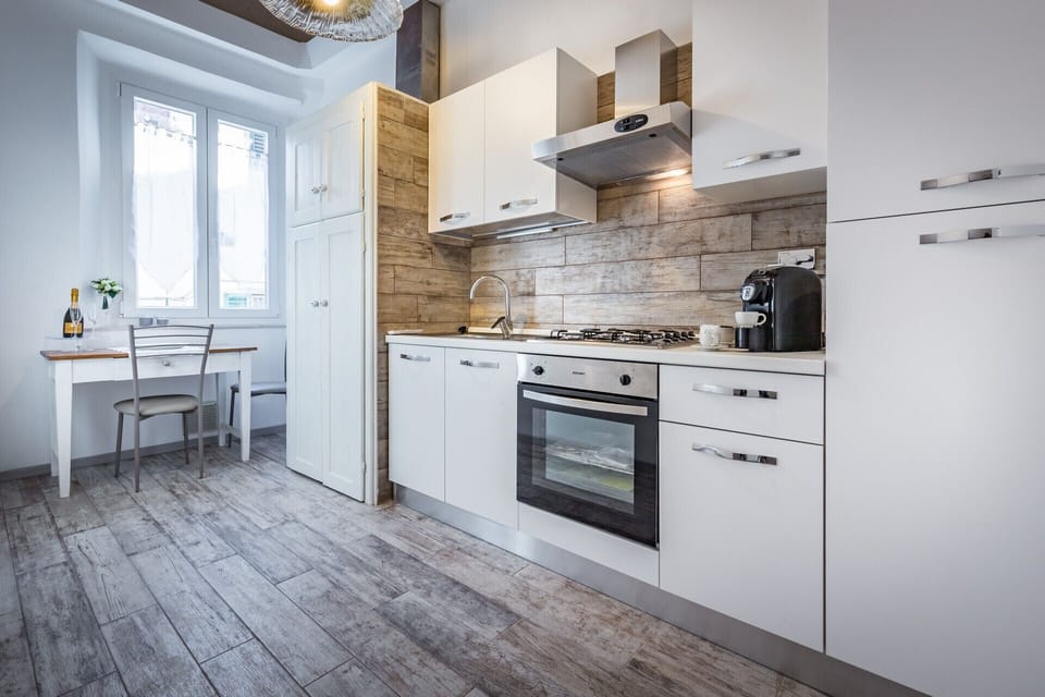 Comfort Apartment | Private kitchen | Fridge, oven, stovetop, espresso maker