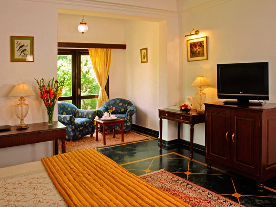 Suite Double Room | Individually furnished, free WiFi