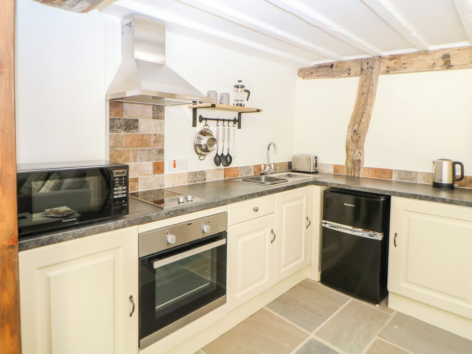 Cottage | Interior