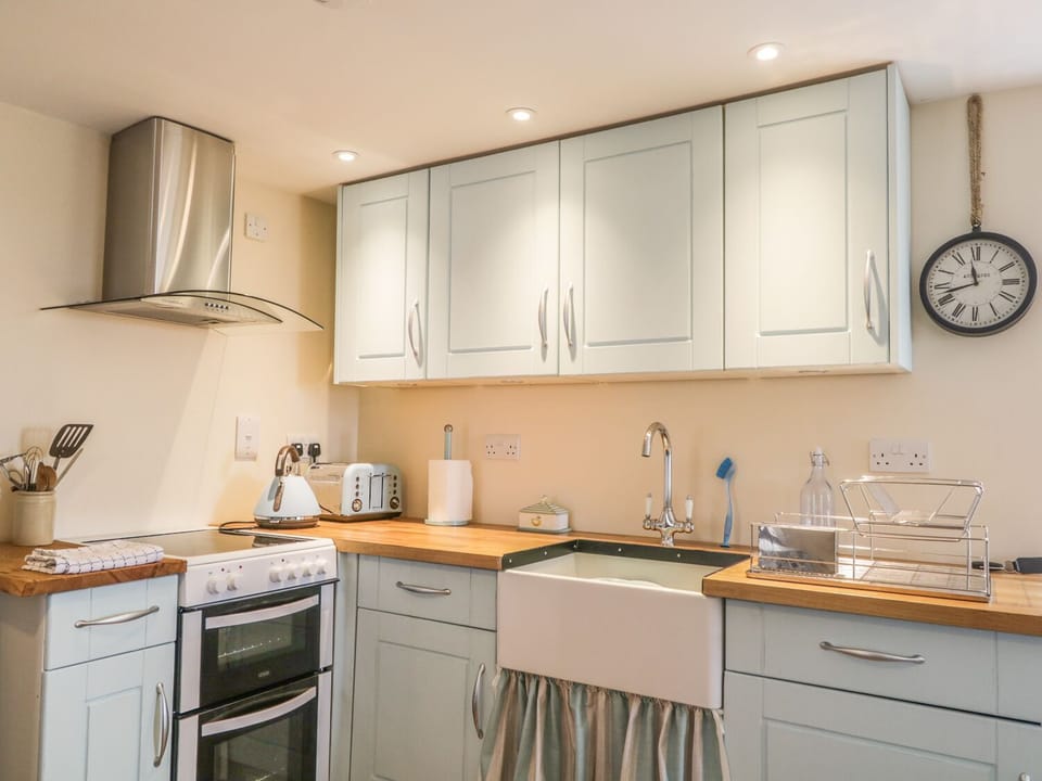 Cottage | Interior