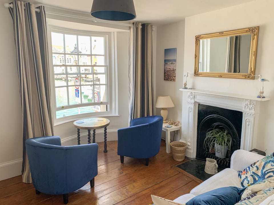 Cottage | Interior