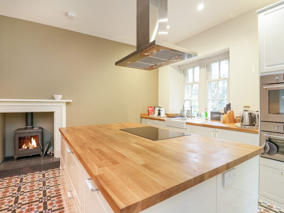 Cottage | Interior