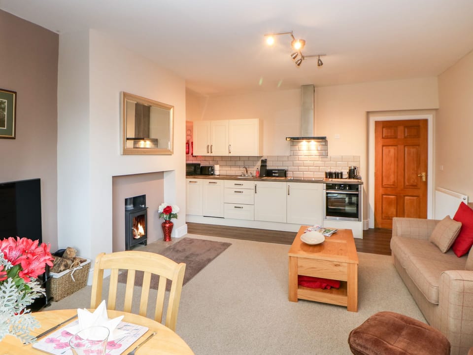 Cottage | Living room | TV