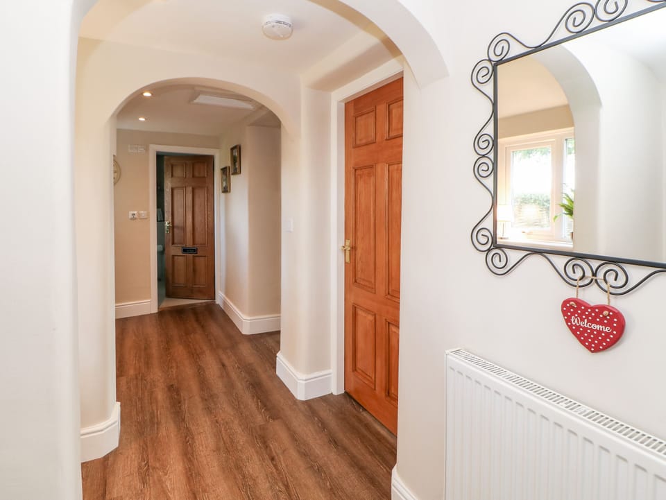 Cottage | 1 bedroom, individually decorated, individually furnished, free WiFi