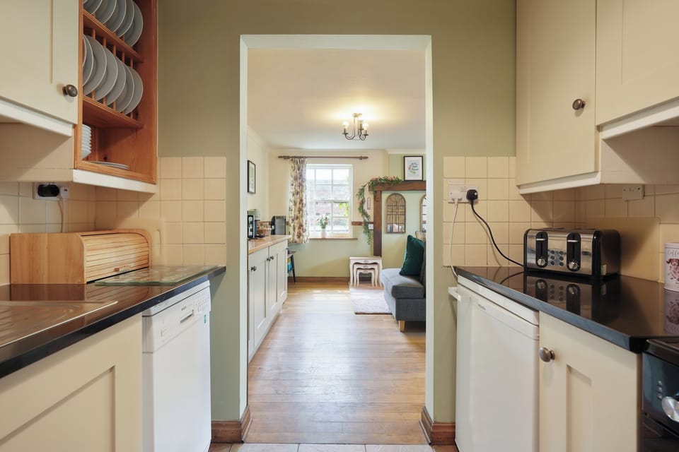 Cottage | Interior