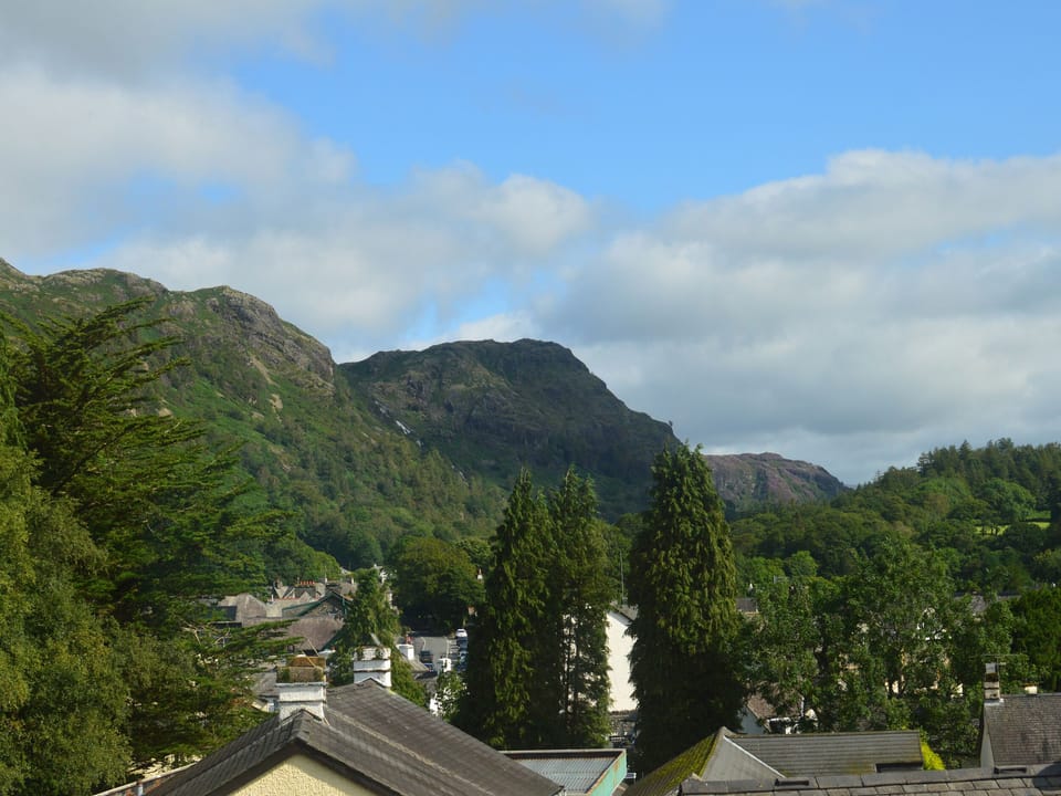 Cottage | Property grounds