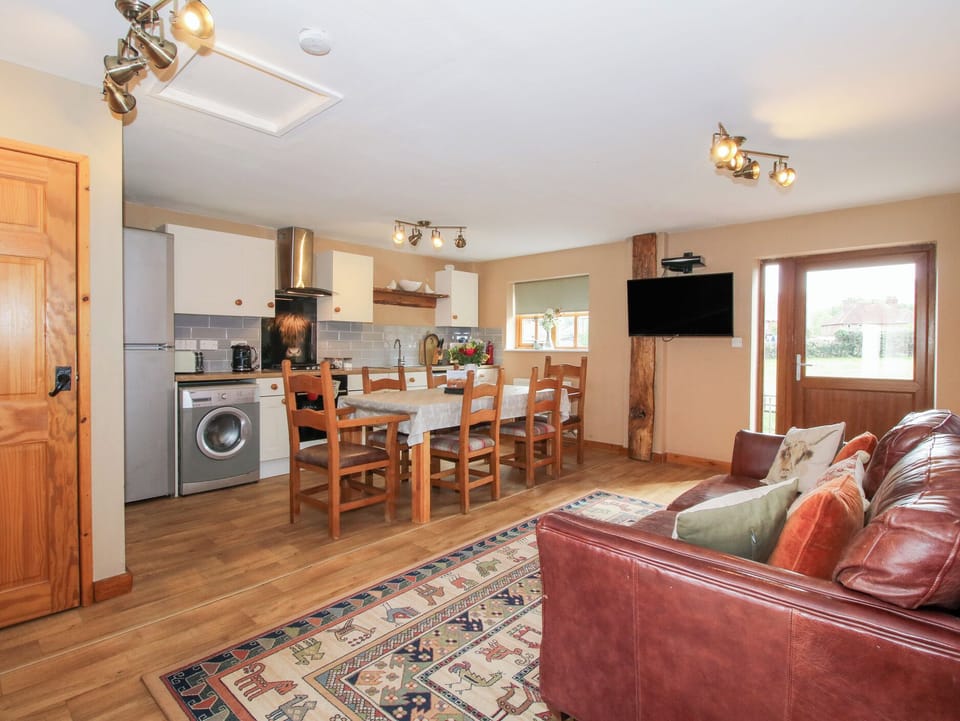 Cottage | Interior
