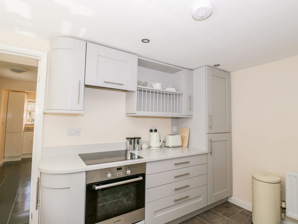 Cottage | Interior
