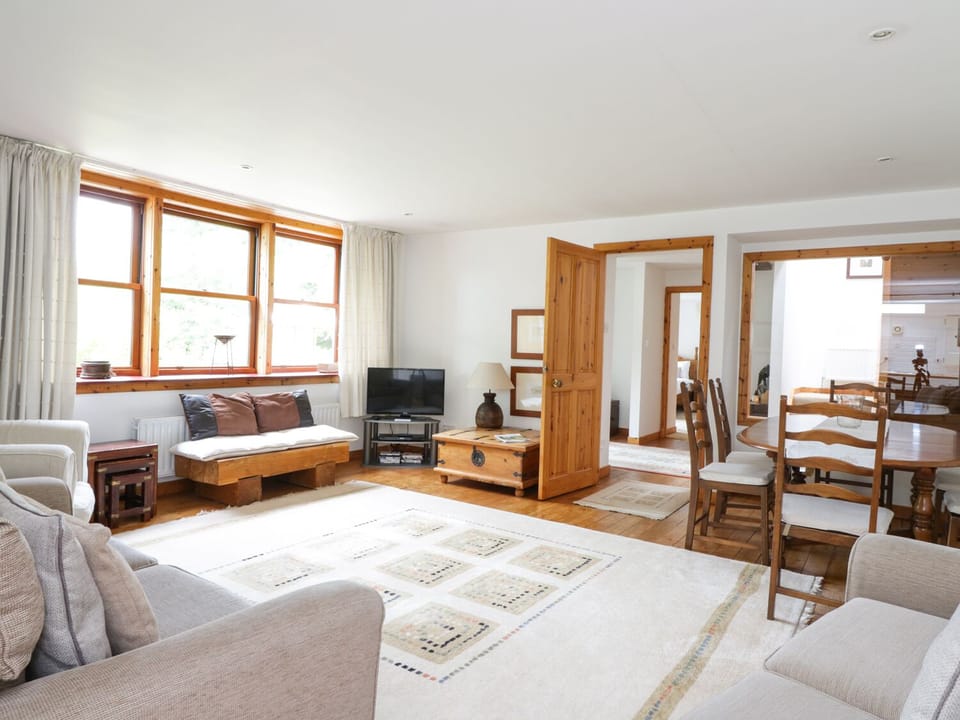 Cottage | Living room | TV, DVD player