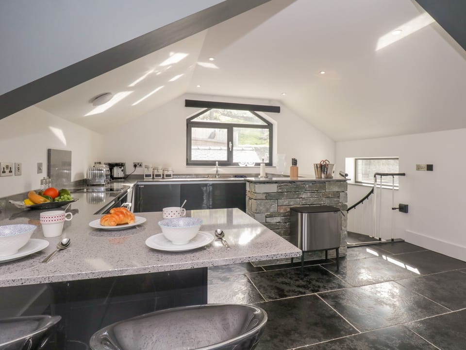Cottage | Interior
