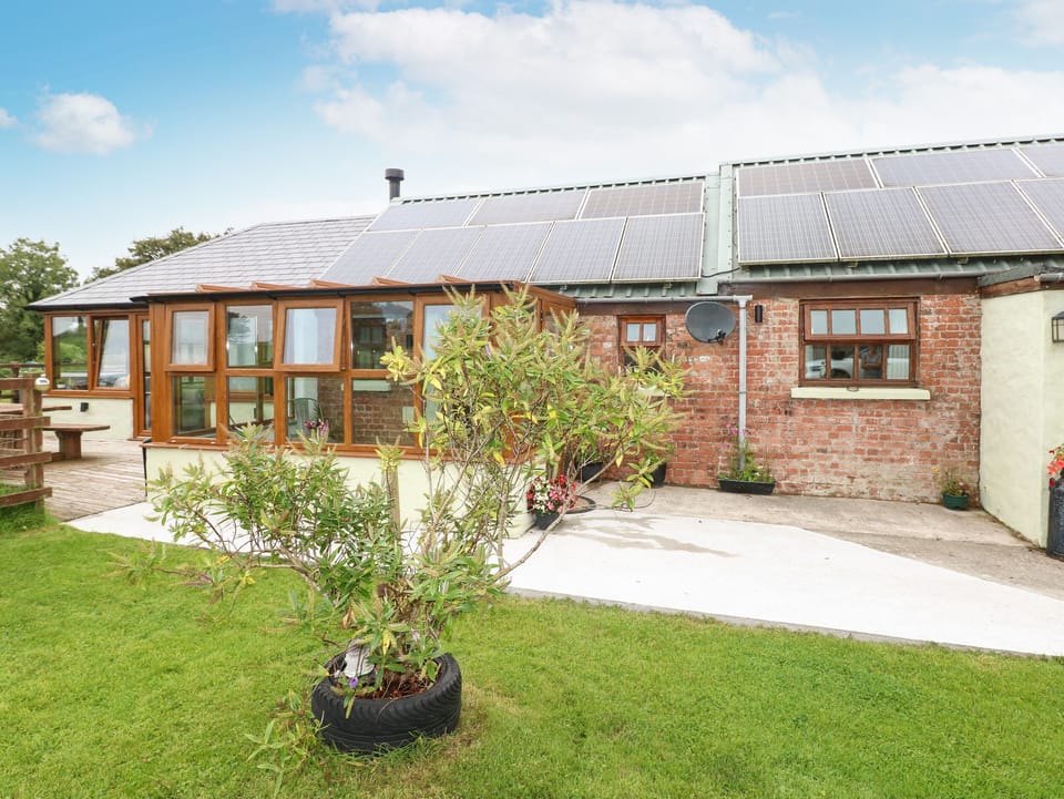 Cottage | Interior