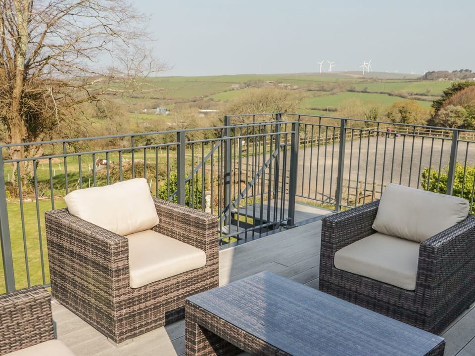 Cottage | Balcony