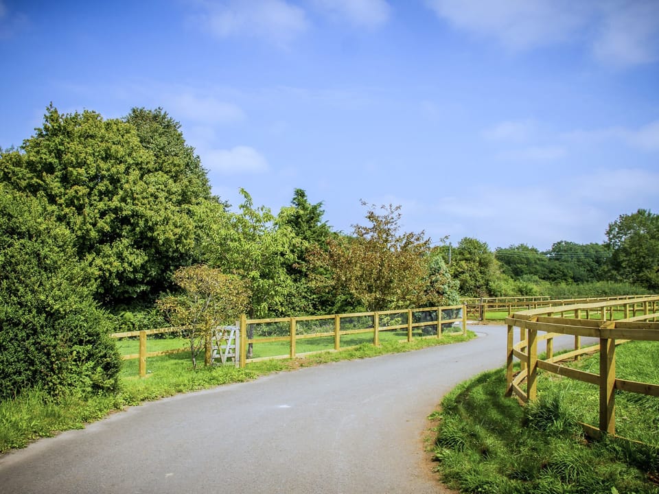 Cottage | Property grounds